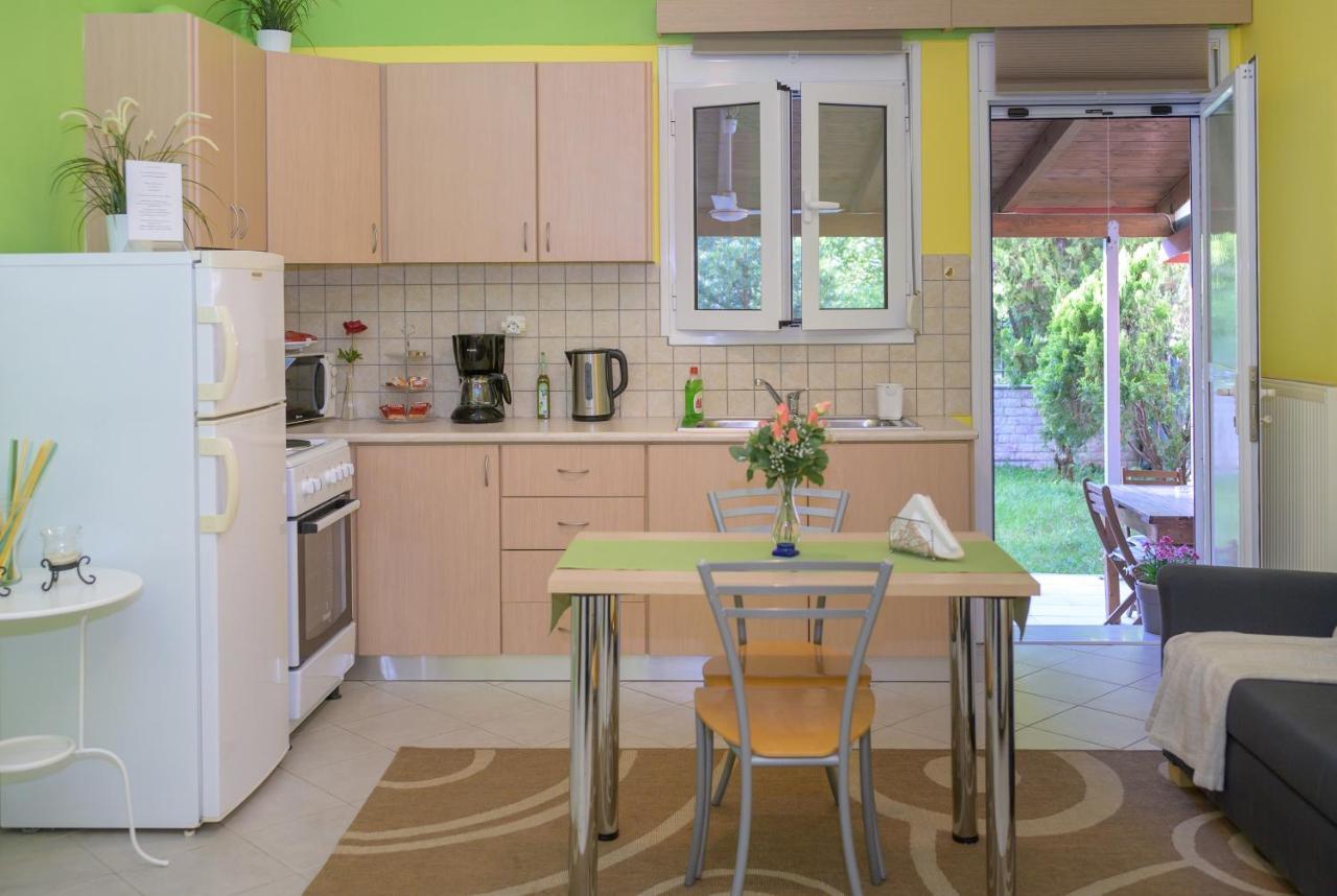Peaceful Corner Apartment Preveza Exterior photo