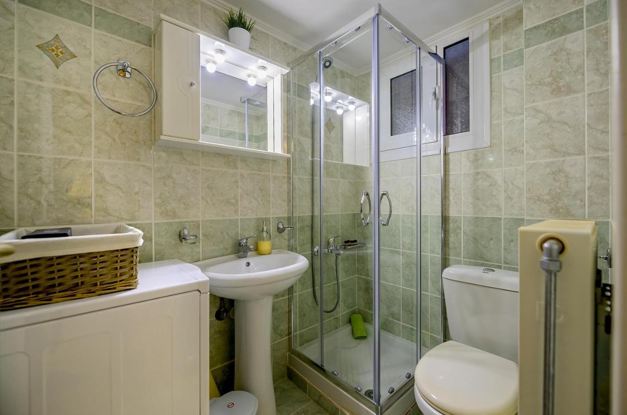 Peaceful Corner Apartment Preveza Exterior photo